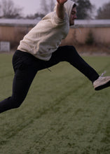 Lade das Bild in den Galerie-Viewer, couldn't be more random Hoodie (desert dust)